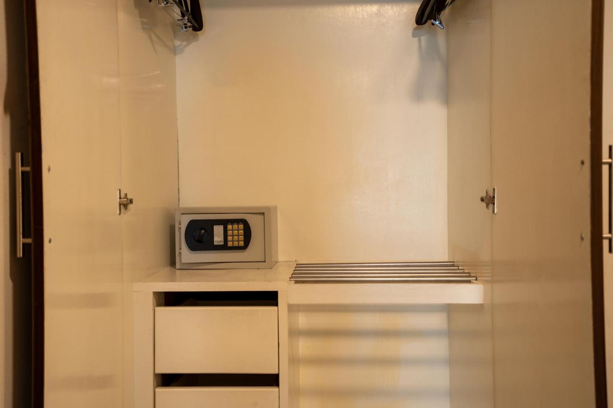 One-Bedroom Suite