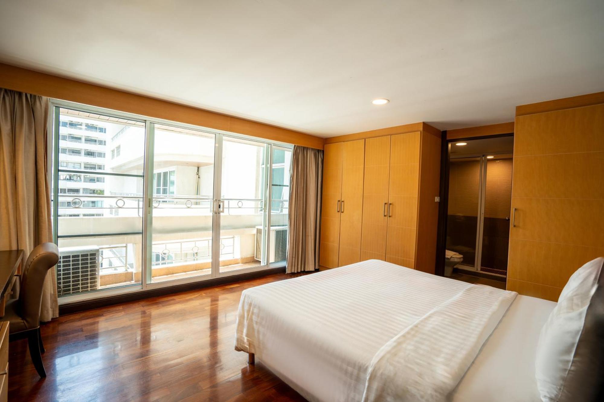 Two-Bedroom Suite